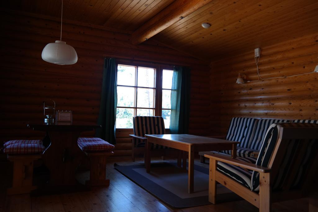 Bastö Hotel&Stugby Palsbole Exterior foto