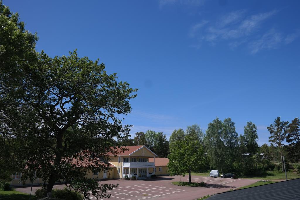 Bastö Hotel&Stugby Palsbole Exterior foto