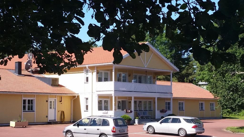 Bastö Hotel&Stugby Palsbole Exterior foto